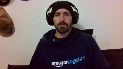 Snapshot of oniyoshiken chatting on 11/11/25, 08:53 oniyoshiken online show from 11/11/25, 08:53