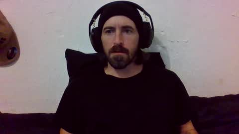 Snapshot of oniyoshiken chatting on 11/13/25, 12:09 oniyoshiken online show from 11/13/25, 12:09