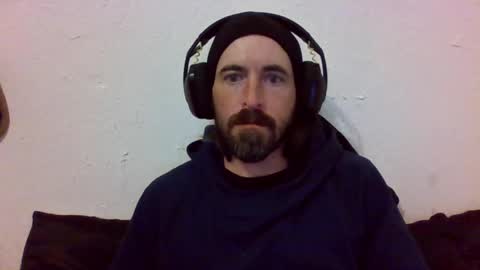 Snapshot of oniyoshiken chatting on 11/25/25, 06:30 oniyoshiken online show from 11/25/25, 06:30