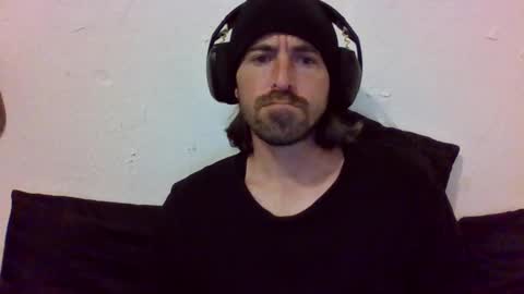 Snapshot of oniyoshiken chatting on 11/27/25, 06:10 oniyoshiken online show from 11/27/25, 06:10