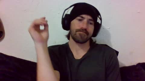 Snapshot of oniyoshiken chatting on 11/30/25, 06:01 oniyoshiken online show from 11/30/25, 06:01