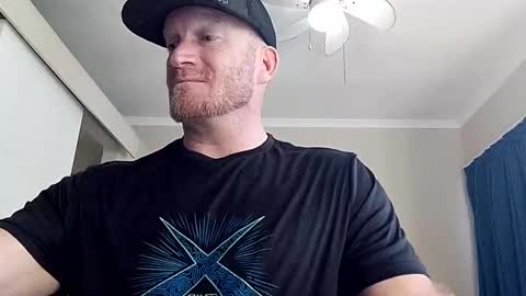 For me to know online show from 10/08/25, 04:43