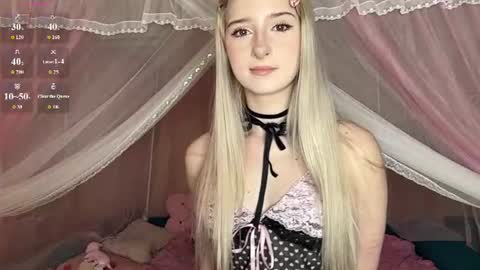 Snapshot of onlyeva1 chatting on 07/08/26, 11:15 Eva online show from 07/08/26, 11:15