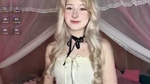 Snapshot of onlyeva1 chatting on 07/21/26, 09:33 Eva online show from 07/21/26, 09:33