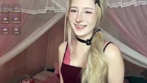 Snapshot of onlyeva1 chatting on 07/23/26, 10:02 Eva online show from 07/23/26, 10:02