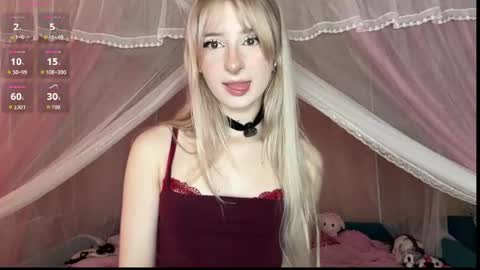 Snapshot of onlyeva1 chatting on 08/02/26, 12:58 Eva online show from 08/02/26, 12:58