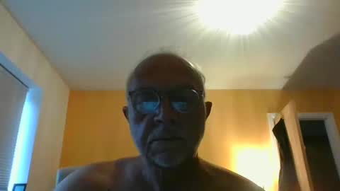 Snapshot of onlyfunwithyou chatting on 01/01/25, 02:09 Onlyfunwithyou online show from 01/01/25, 02:09