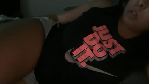 onlyinurdreams00 online show from 12/02/25, 03:56