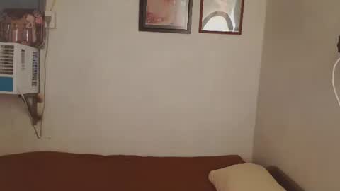 Snapshot of onlyjulia25 chatting on 10/24/25, 02:41 onlyjulia25 online show from 10/24/25, 02:41