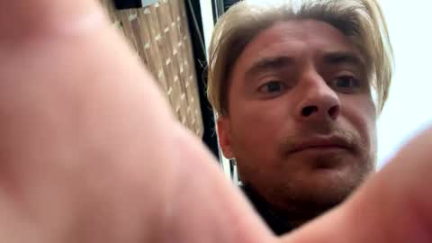 Snapshot of onlyloveyoutwice2016 chatting on 10/14/25, 04:19 onlyloveyoutwice2016 online show from 10/14/25, 04:19