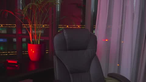 Nicolle online show from 01/08/25, 10:48
