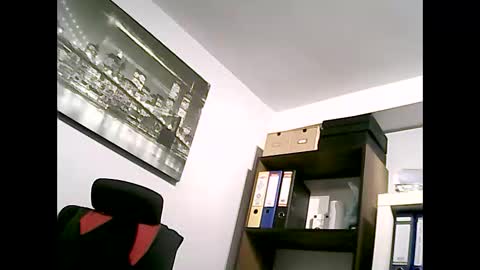 Snapshot of onlyprivate_m35 chatting on 12/01/25, 11:15 onlyprivate m35 online show from 12/01/25, 11:15