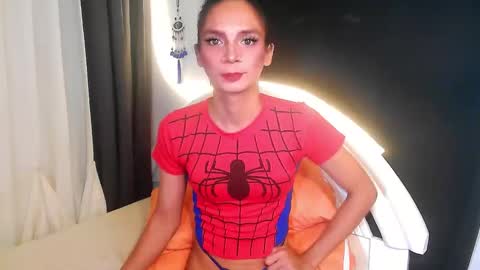 Snapshot of onlysamantha chatting on 10/23/25, 10:30 Samantha - DONT FORGET TO FOLLOW AND GIVE ME THUMBS UP online show from 10/23/25, 10:30