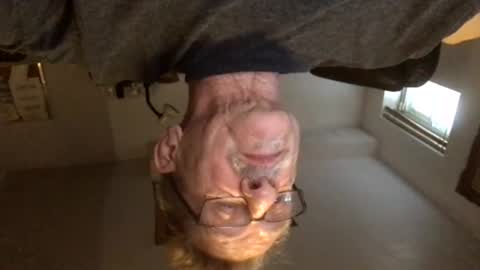 Snapshot of onlyway54 chatting on 11/06/25, 08:54 onlyway54 online show from 11/06/25, 08:54