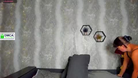 Hi im Natalie im glad to see you here online show from 09/30/25, 05:56