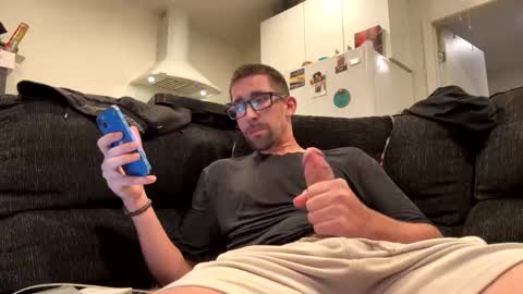 Snapshot of onthecumup69 chatting on 10/28/25, 07:16 onthecumup69 online show from 10/28/25, 07:16