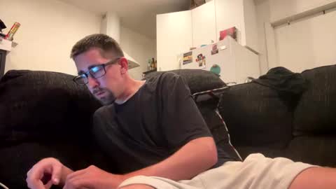 Snapshot of onthecumup69 chatting on 10/29/25, 10:28 onthecumup69 online show from 10/29/25, 10:28