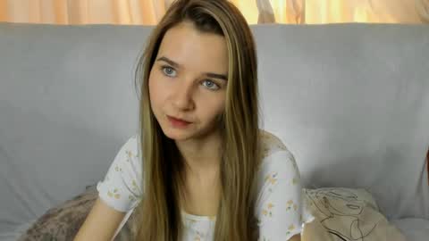 Snapshot of onyxvespera chatting on 04/17/26, 07:11 onyxvespera online show from 04/17/26, 07:11