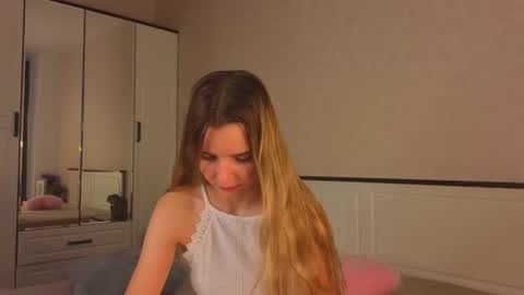 onyxvespera online show from 07/23/26, 07:17