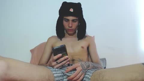 onzas_ online show from 10/16/25, 07:15