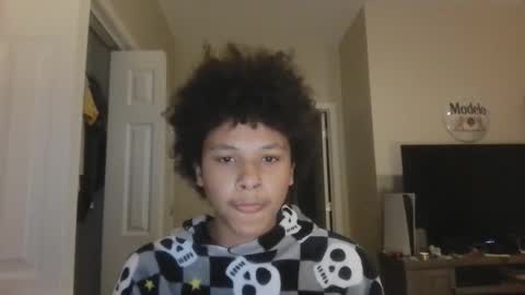 ooga116934 online show from 10/25/25, 11:32