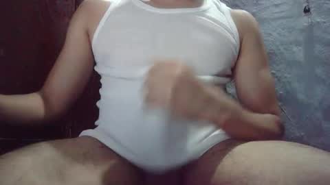 Snapshot of oomaurooo chatting on 10/22/25, 06:13 oomaurooo online show from 10/22/25, 06:13