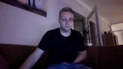 Snapshot of oook5 chatting on 09/20/25, 07:15 oook5 online show from 09/20/25, 07:15