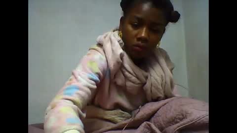 Snapshot of oooorazanasoa chatting on 05/31/26, 03:47 oooorazanasoa online show from 05/31/26, 03:47
