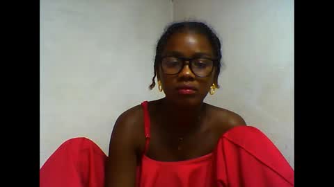 Snapshot of oooorazanasoa chatting on 06/02/26, 09:39 oooorazanasoa online show from 06/02/26, 09:39