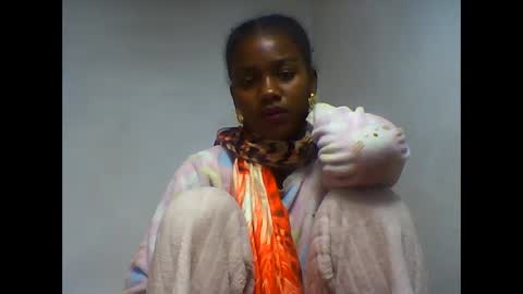 Snapshot of oooorazanasoa chatting on 06/09/26, 12:28 oooorazanasoa online show from 06/09/26, 12:28
