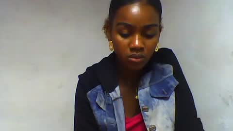 oooorazanasoa online show from 06/17/26, 04:52