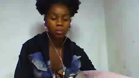 oooorazanasoa online show from 06/24/26, 05:56