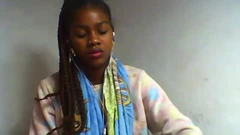 oooorazanasoa online show from 06/26/26, 10:36