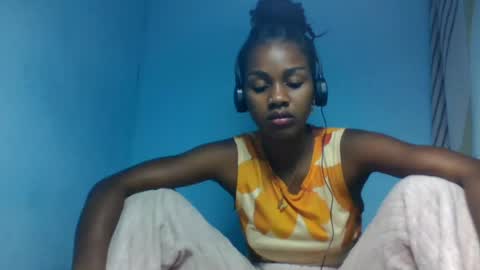 oooorazanasoa online show from 07/19/26, 09:29