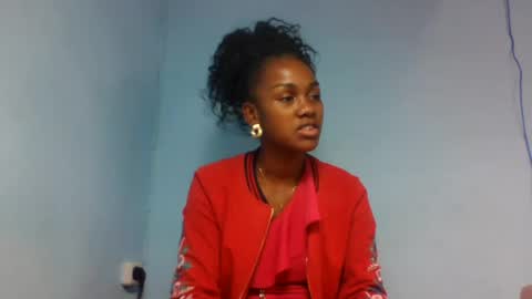 oooorazanasoa online show from 07/25/26, 11:35