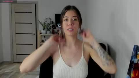 Britney online show from 10/01/25, 04:35