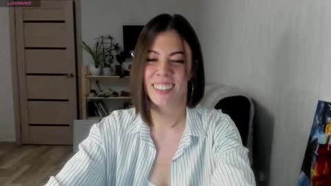 Britney online show from 10/05/25, 07:23