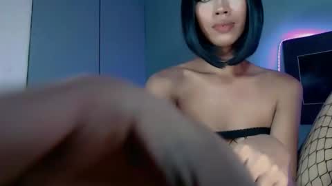 Snapshot of open_for_sin chatting on 11/16/25, 04:51 ARA online show from 11/16/25, 04:51