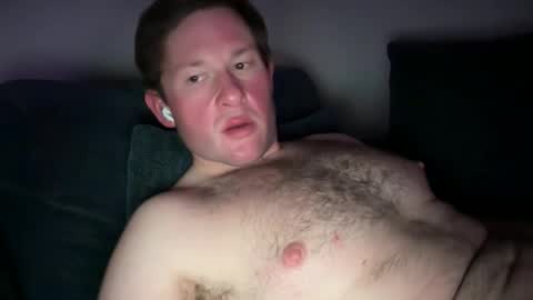 Snapshot of opencuriousguy321 chatting on 03/29/26, 04:01 Horny and Bicurious online show from 03/29/26, 04:01