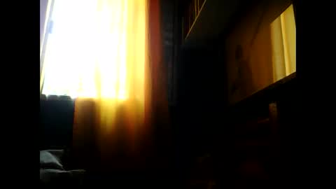 Snapshot of opree_pirocudo chatting on 02/18/25, 06:58 Opree online show from 02/18/25, 06:58