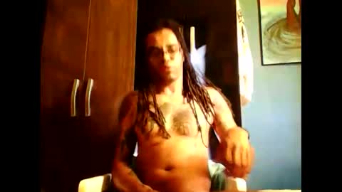 Snapshot of opree_pirocudo chatting on 09/11/25, 06:52 Opree online show from 09/11/25, 06:52