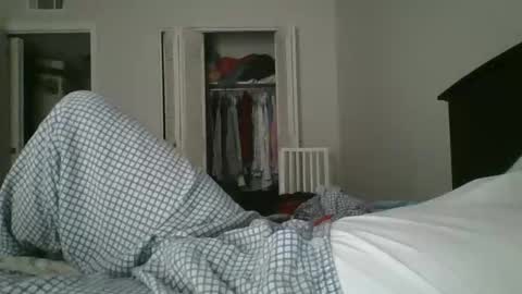 Snapshot of orange22boi chatting on 10/26/25, 02:23 orange22boi online show from 10/26/25, 02:23