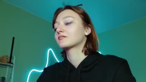 Snapshot of orange___melani chatting on 10/21/25, 10:16 Melani online show from 10/21/25, 10:16