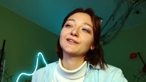 Snapshot of orange___melani chatting on 10/25/25, 12:34 Melani online show from 10/25/25, 12:34