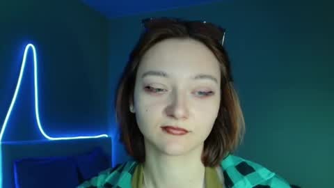Snapshot of orange___melani chatting on 11/26/25, 10:38 Melani online show from 11/26/25, 10:38