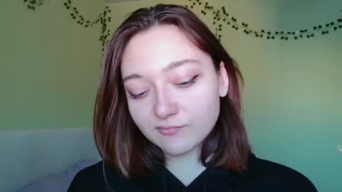 Snapshot of orange___melani chatting on 02/04/26, 11:38 Melani online show from 02/04/26, 11:38
