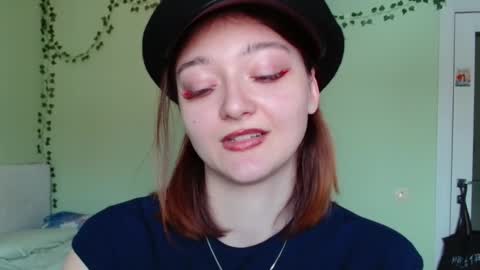 Snapshot of orange___melani chatting on 03/08/26, 10:30 Melani online show from 03/08/26, 10:30