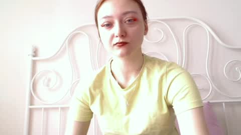 Snapshot of orange___melani chatting on 04/29/26, 07:01 Melani online show from 04/29/26, 07:01