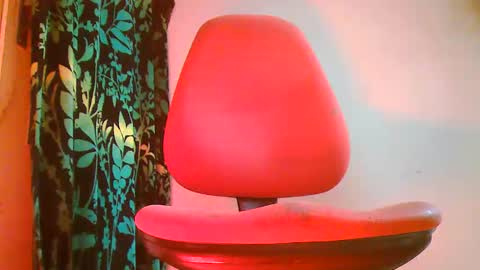 orangemarmelade online show from 10/12/25, 11:04