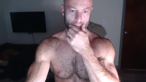 Snapshot of oregon87 chatting on 10/08/25, 03:53 The Oregon Lumberjack online show from 10/08/25, 03:53